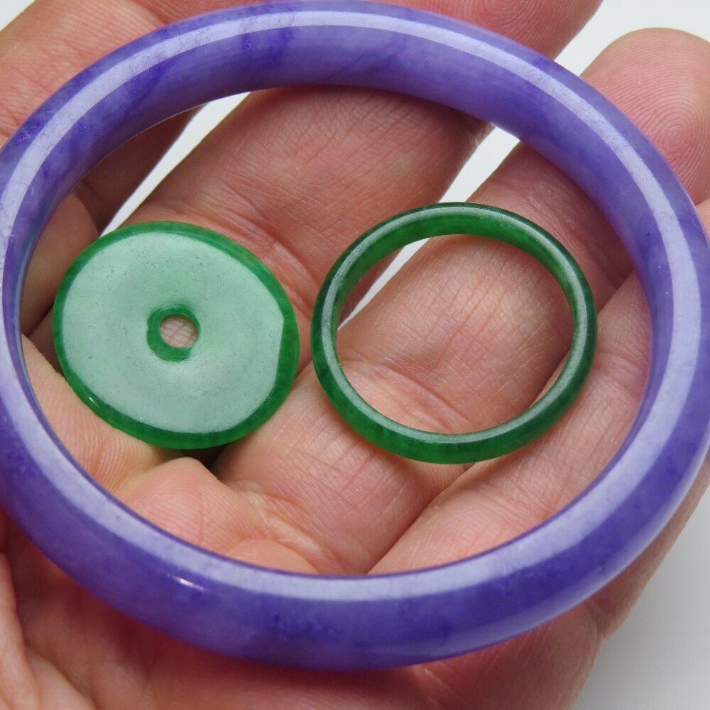 "Purple Jade bangle
